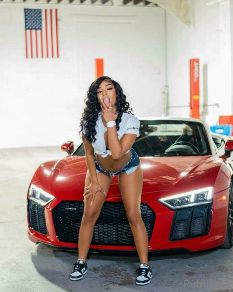 Rubi Rose