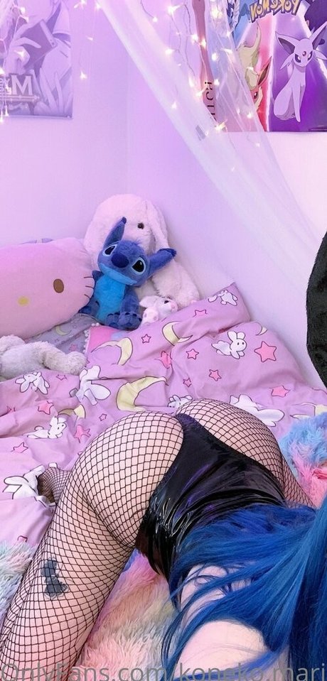 Nahá fotka uniklých OnlyFans od Koneko Mari