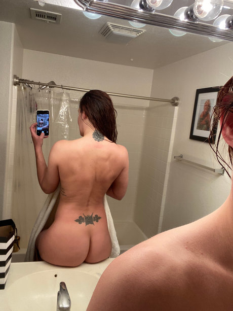 Kiki Marie