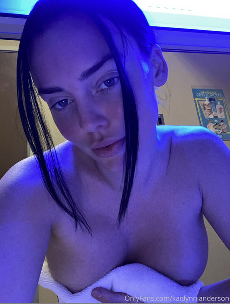 Nahá fotka uniklých OnlyFans od Kaitlynn Anderson
