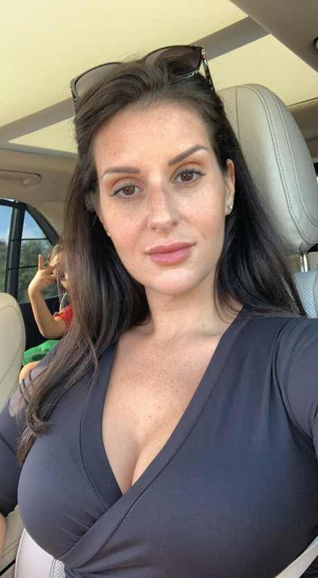 Sexywife08