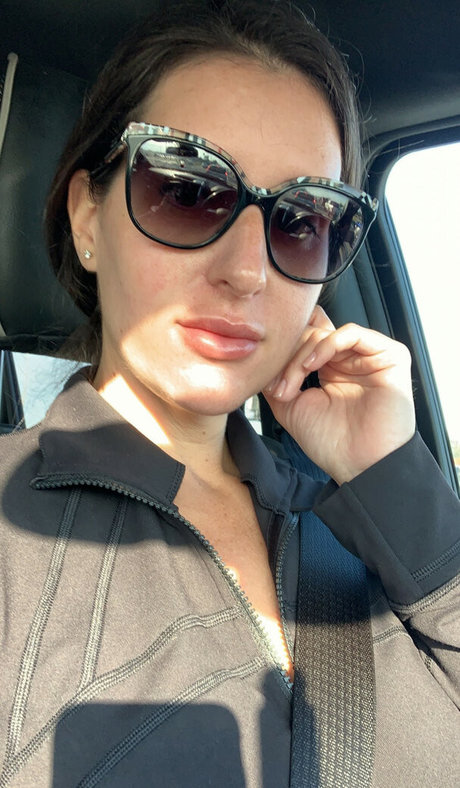 Nagie wyciekłe zdjęcie OnlyFans od Sexywife08
