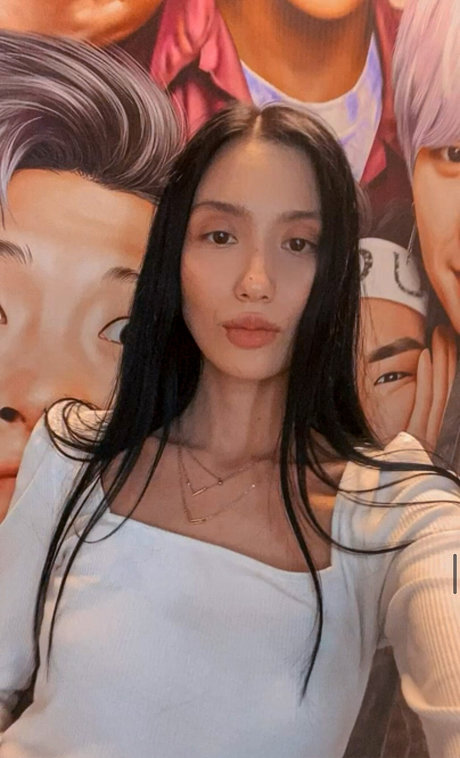 Yoona Lee
