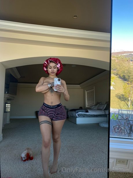 Foto di nudo di fuga di OnlyFans di India Love