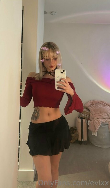 Olivia Evi Plant