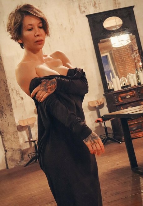 Nahá fotka uniklých OnlyFans od Vassyaa