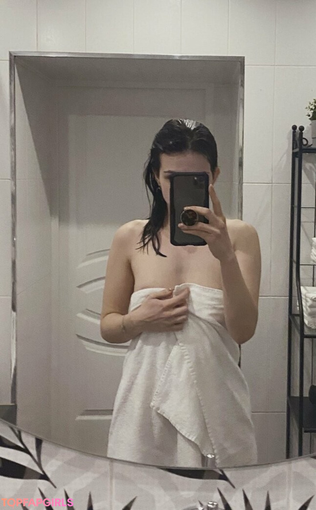 Nahá fotka uniklých OnlyFans od Eslain #1239
