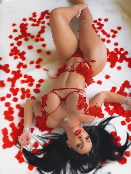 Nadine Kerastas