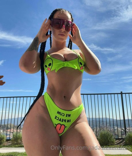 Jada Stevens