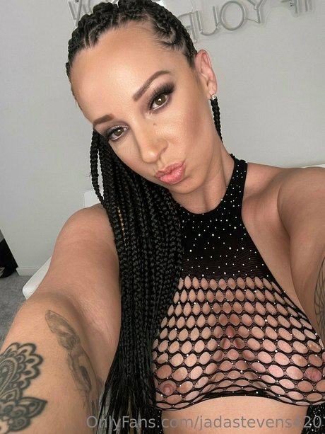 Jada Stevens