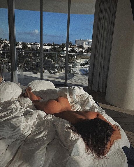 Foto desnuda filtrada de OnlyFans de Hope Beel