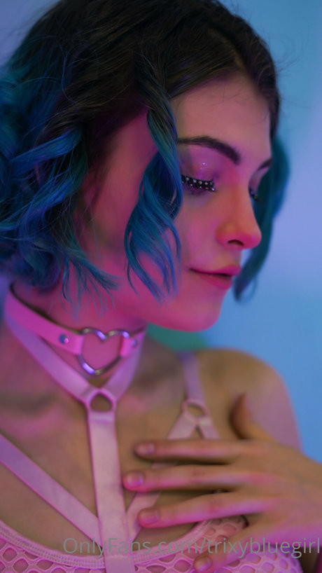 Trixy Blue
