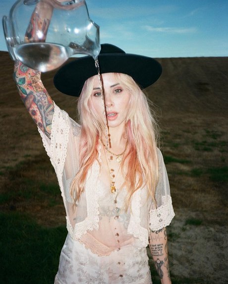 Alysha Nett