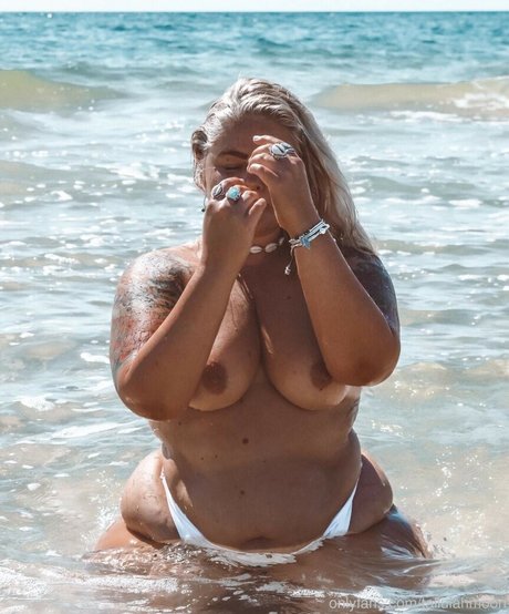 Foto nua vazada do OnlyFans de Tallulah Moon