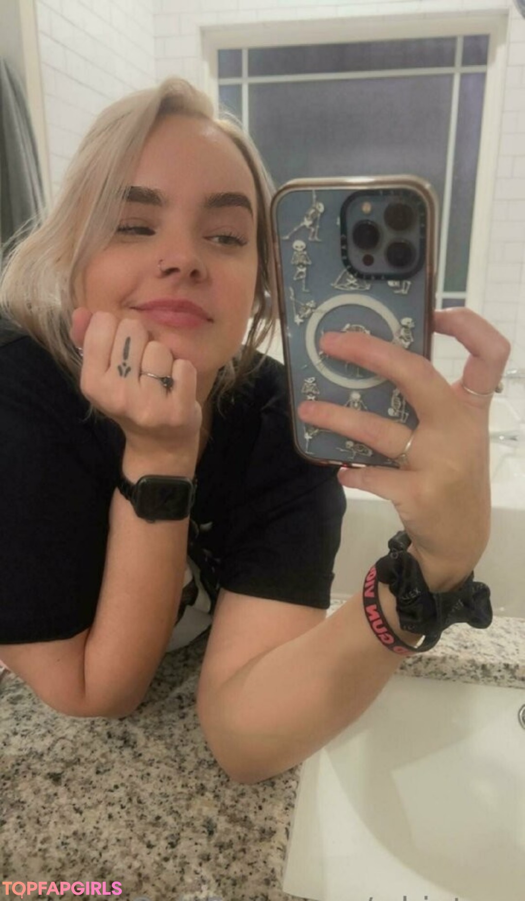 Naken lekkede OnlyFans-bilde av Whiptrax #1463
