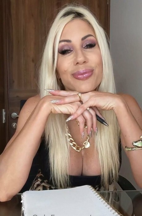 Naken läckt OnlyFans-bild av Pumaswede