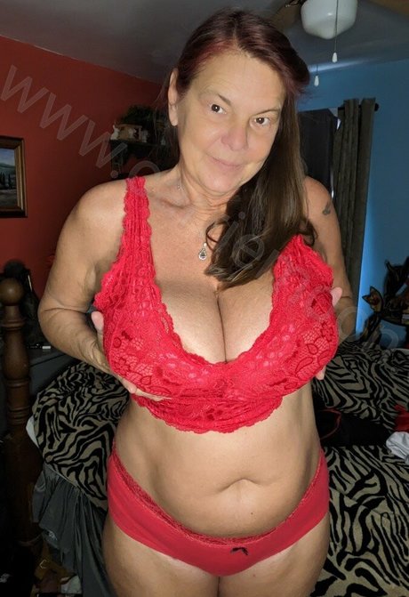 Carrie Moon