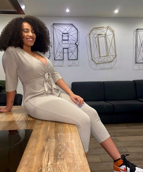 Ines Curly  nude leaked OnlyFans photo