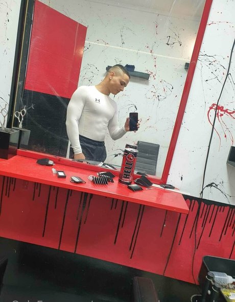 Youngmusclegrowingboy  nude leaked OnlyFans photo