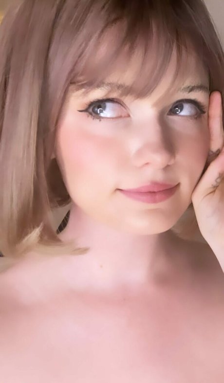 Avalon Warren