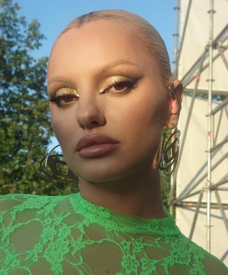 Alexandra Stan