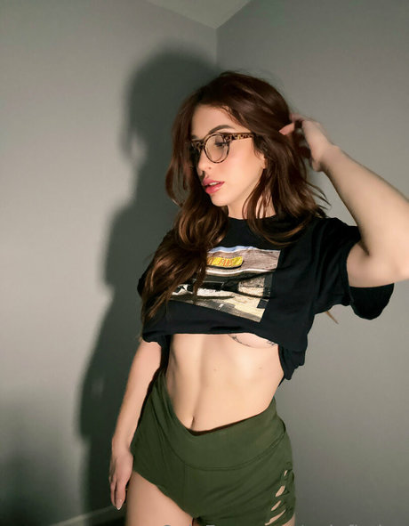 Nahá fotka uniklých OnlyFans od Gulpfiction