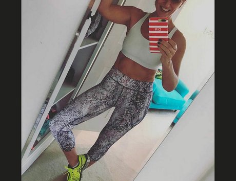 Davina Mccall OnlyFans 유출 누드 사진