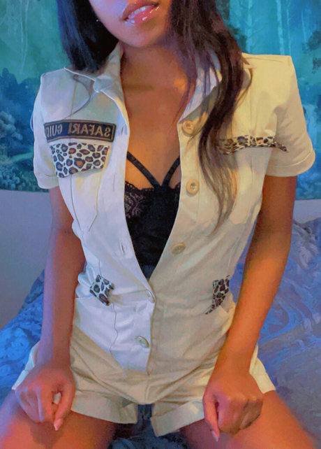Aprilraeee