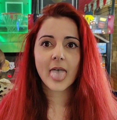 Naken läckt OnlyFans-bild av Anniefuchsia