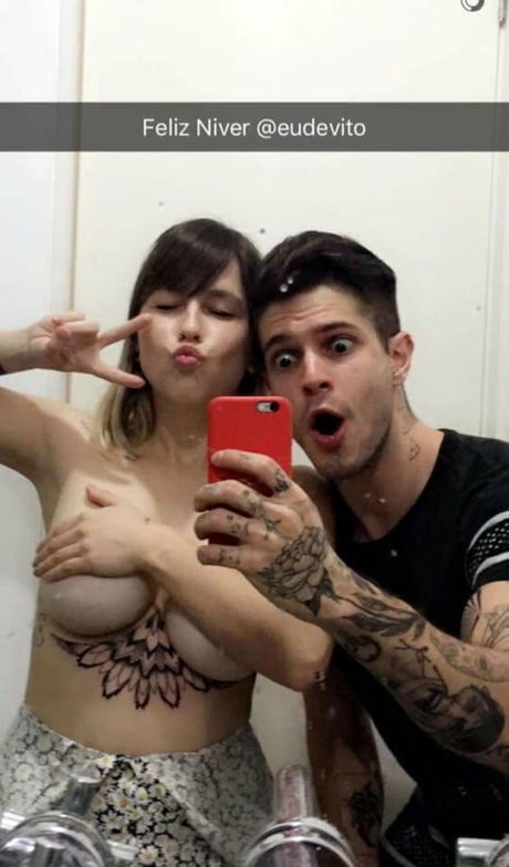 Nahá fotka uniklých OnlyFans od Pathy Dos Reis