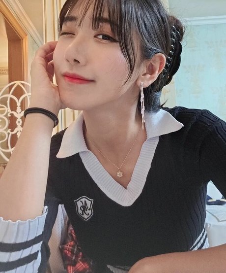 Jinnytty  nude leaked OnlyFans photo