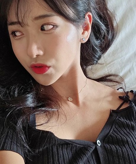 Jinnytty  nude leaked OnlyFans photo