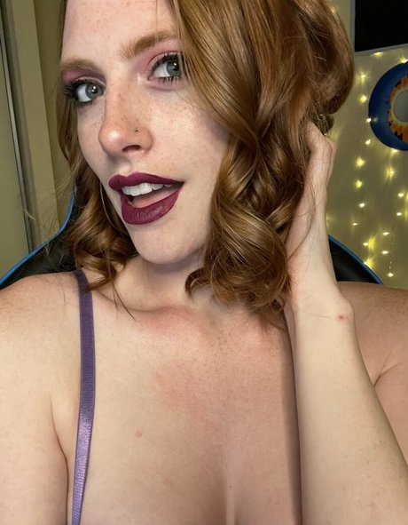 Nahá fotka uniklých OnlyFans od Freeabbifox5