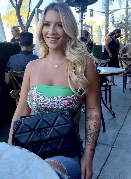 Nahá fotka uniklých OnlyFans od Honeypaige
