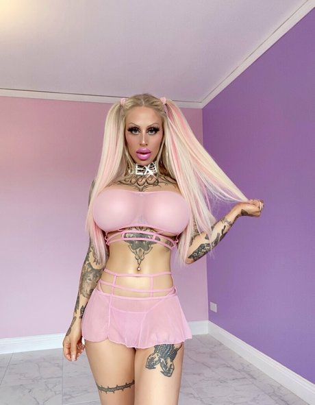 Naken läckt OnlyFans-bild av Aliciaamiraxxx