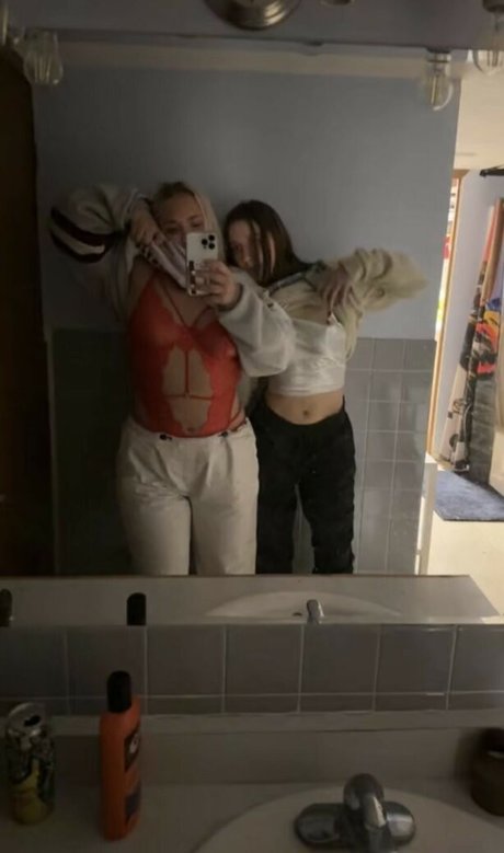 Nahá fotka uniklých OnlyFans od Paige Kinowski