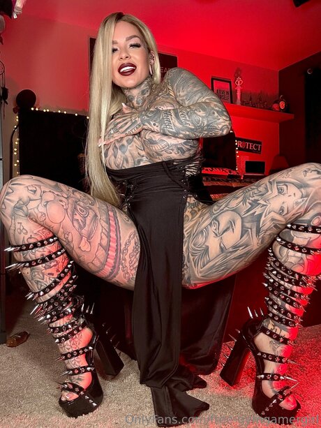 Free Gymgamergirl