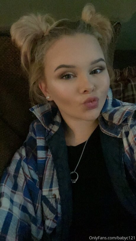 Nacktes geleaktes OnlyFans-Foto von Babyc121