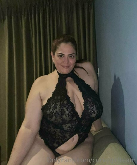 Curvygirlteam