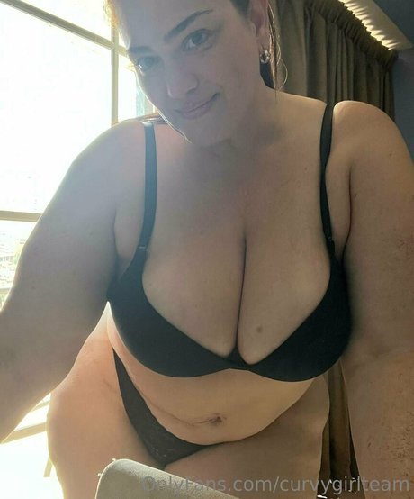 Curvygirlteam