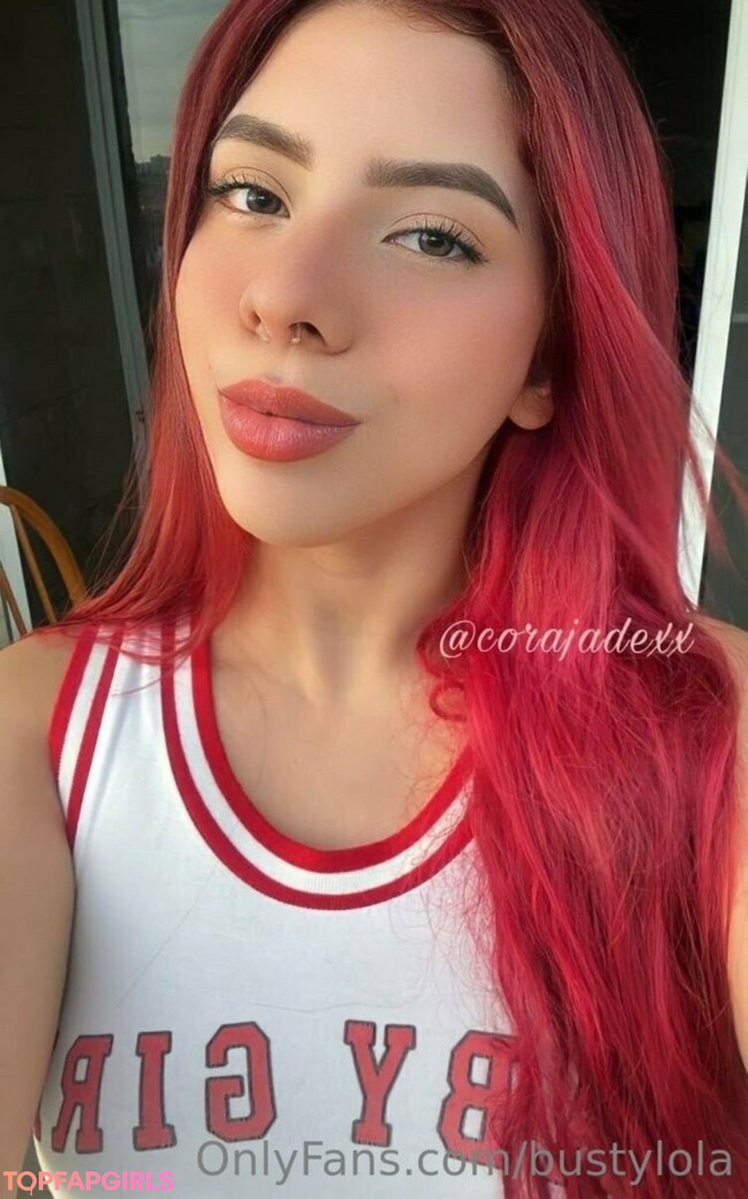 Naken läckt OnlyFans-bild av Bustylola #1114