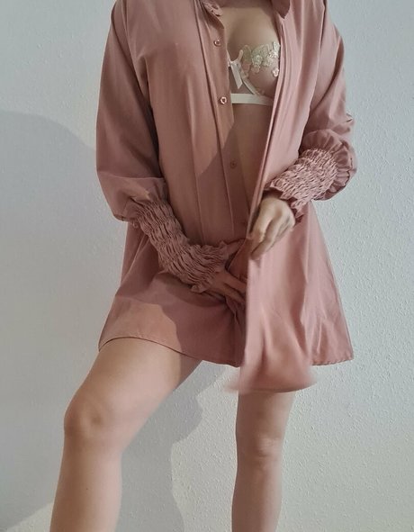 Foto desnuda filtrada de OnlyFans de Mirjam Cherie