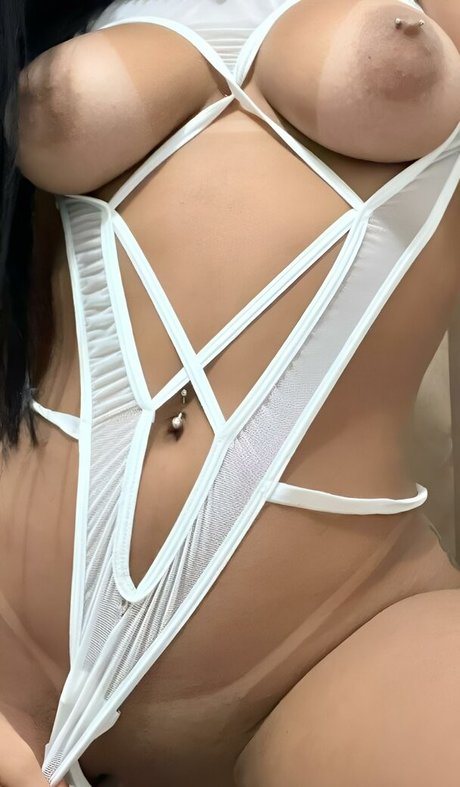 Ferrerremily OnlyFans泄露裸照