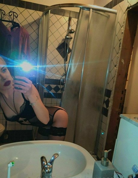 Littlesabrina  nude leaked OnlyFans photo