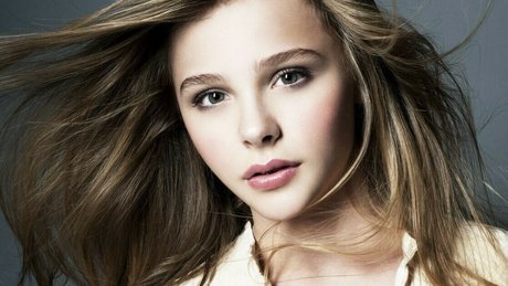 Naken lekkede OnlyFans-bilde av Chloe Grace Moretz