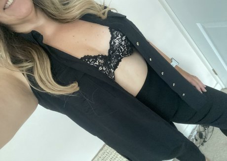 Foto nua vazada do OnlyFans de Nurse Rachel