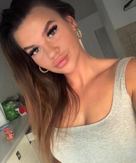 Sarah Slavo