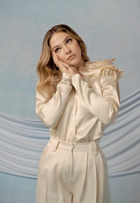 Nahá fotka uniklých OnlyFans od Madelyn Cline