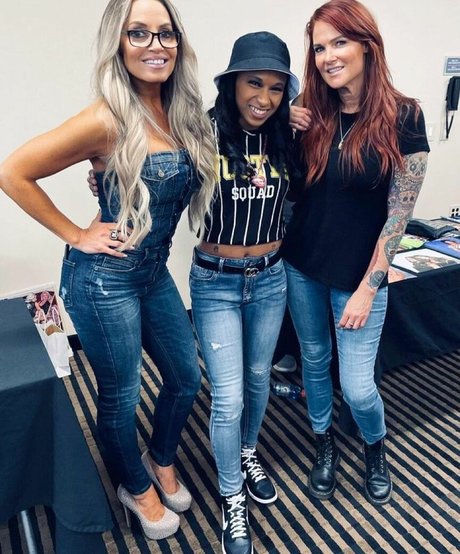 Trish Stratus