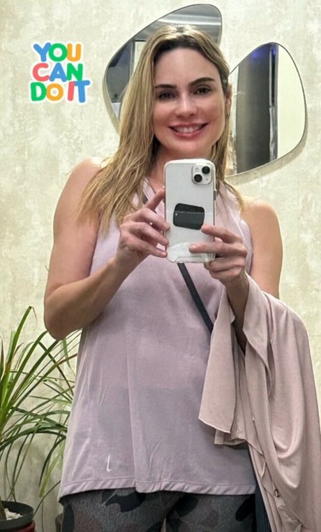 Naken läckt OnlyFans-bild av Rachel Sherazade